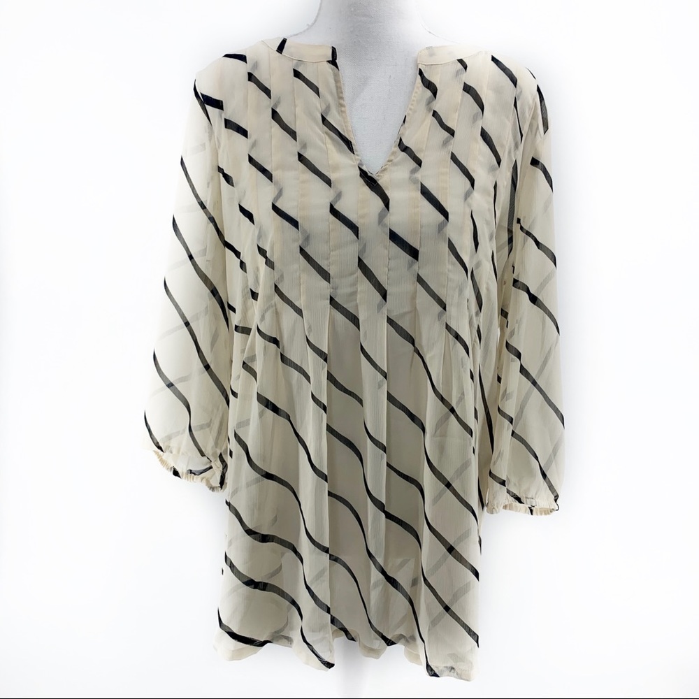 ANN TAYLOR cream & black gauzy tunic